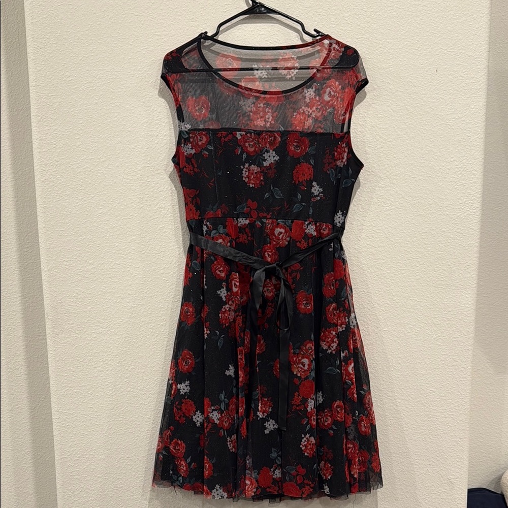 Floral Black and Red Midi Dress - Picture 4 of 4